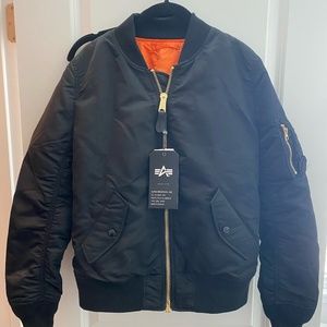 Alpha Industries Bomber Jacket (unisex)